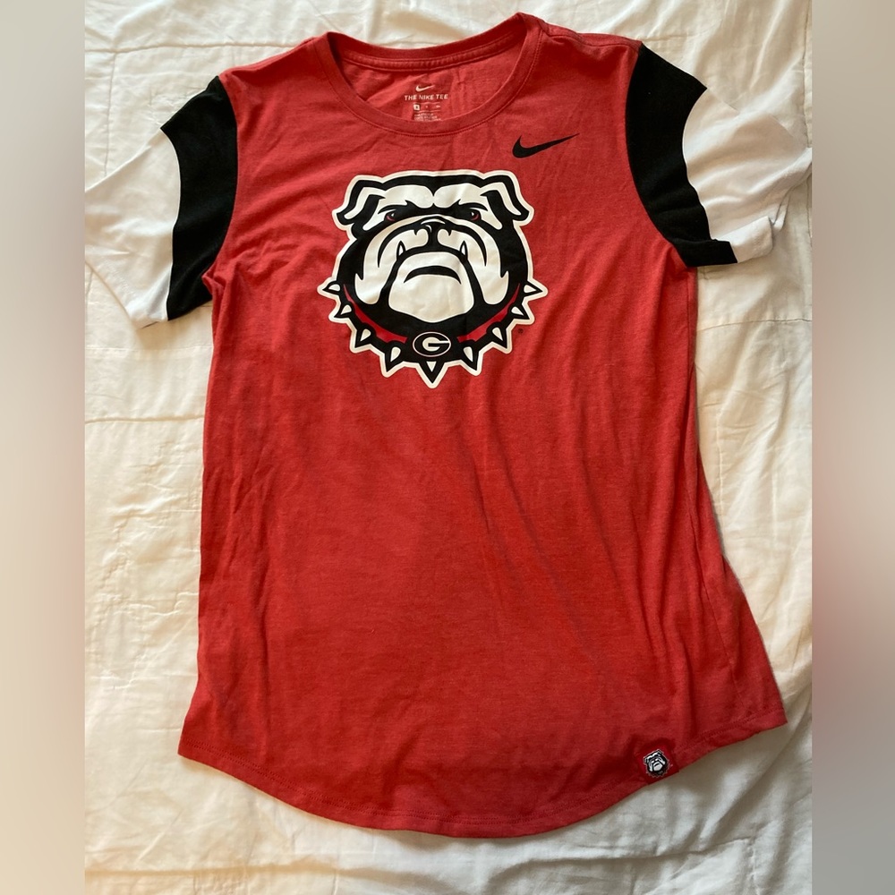 The Nike Tee